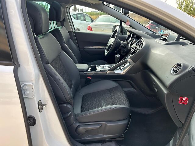 PEUGEOT 3008 ALLURE 1.6 BLUE HDI AUTO SPANISH LHD IN SPAIN 117K SUPERB 2015